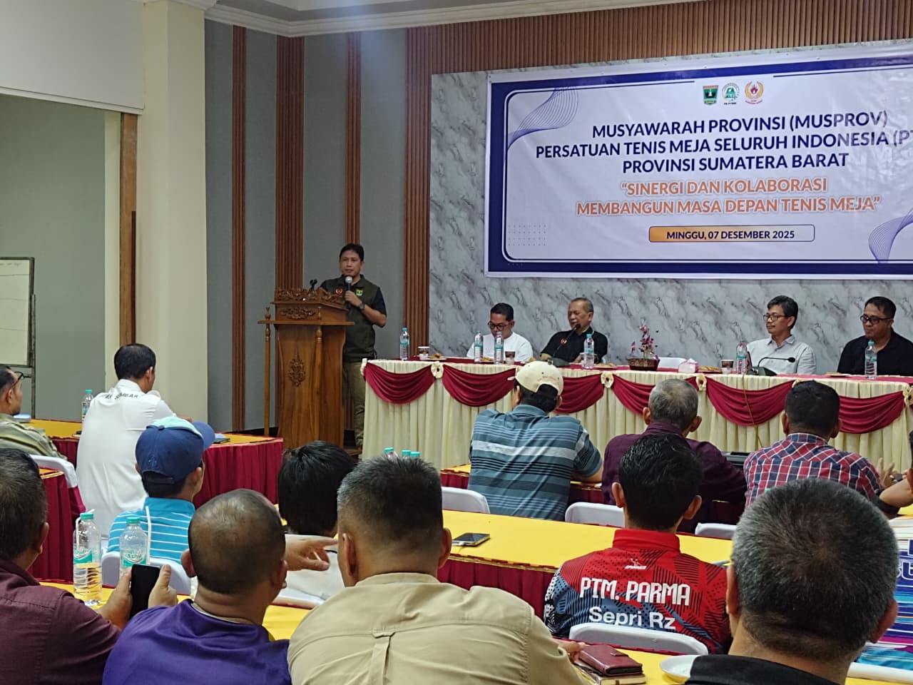 Musprov PTMSI Sumbar yang digelar di Ceredek Hotel Solok, Sabtu (6/12/2025) malam.